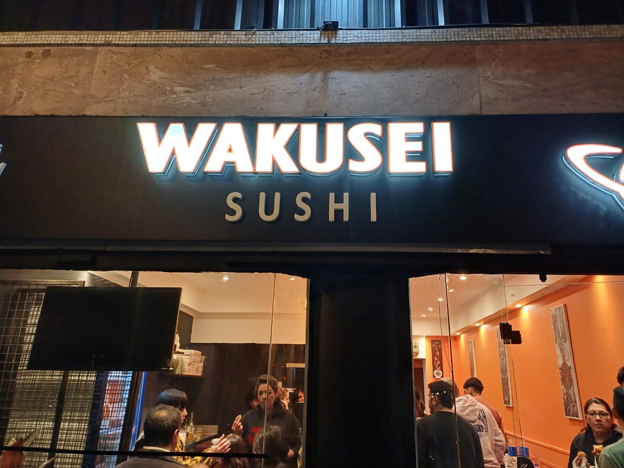 Restaurante Wakusei Sushi